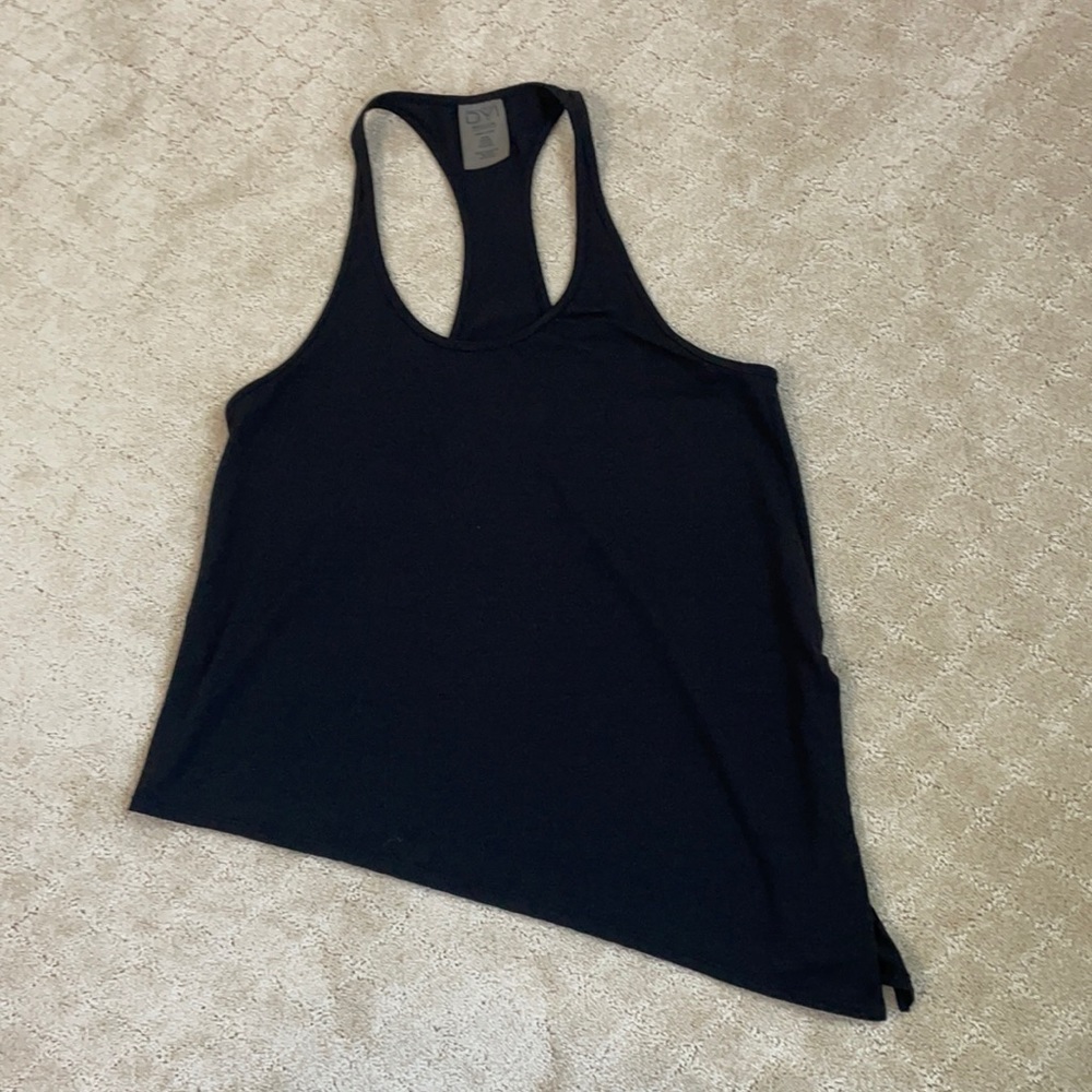 DYI Asymmetrical Tank (Black)